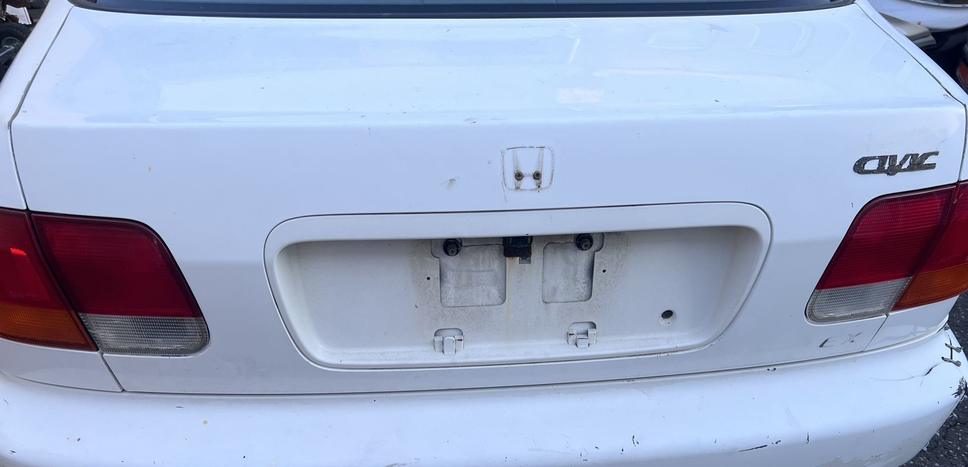 96-98 honda civic ek sedan trunk with lights