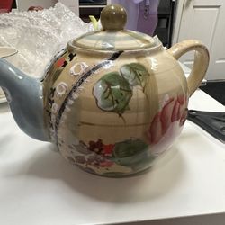 Tan blue plaid Ceramic Tea Pot 