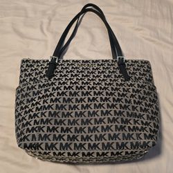 Michael Kors Tote Bag (Slightly Used)