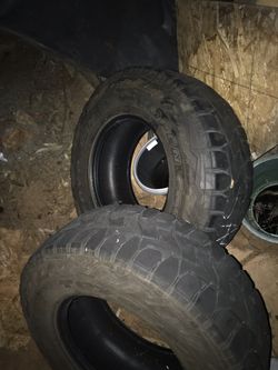 Toyo open country rt 295/70/17