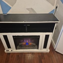 VENDO TV ESTEN CON CHIMENEA 