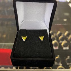Yellow Diamond Earrings 