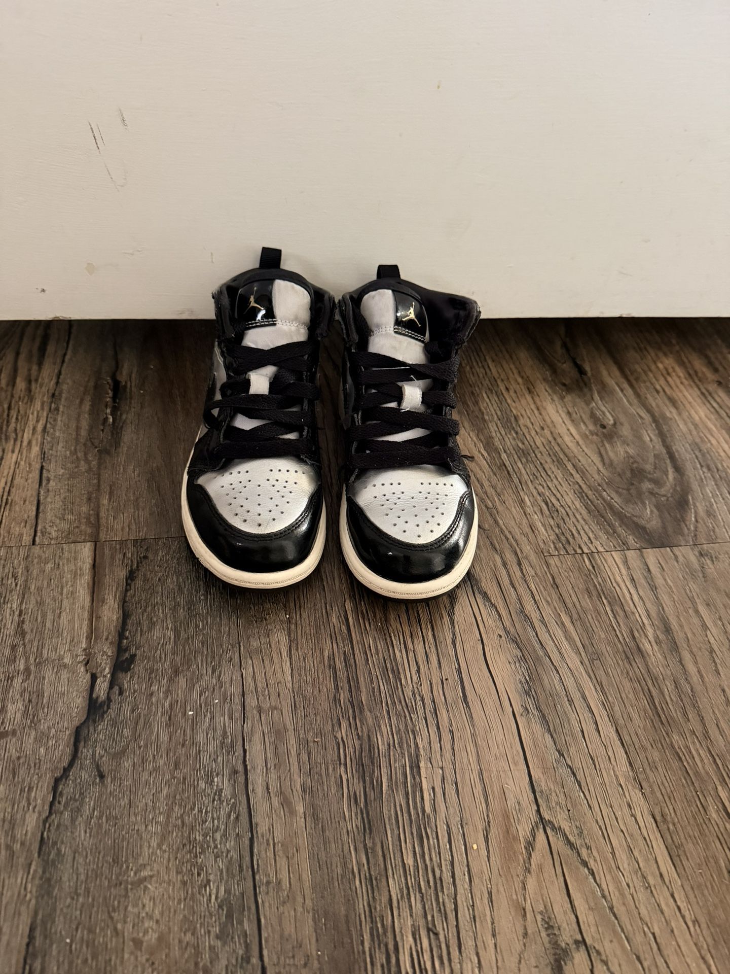 Toddler Jordan 1’s Size 13C
