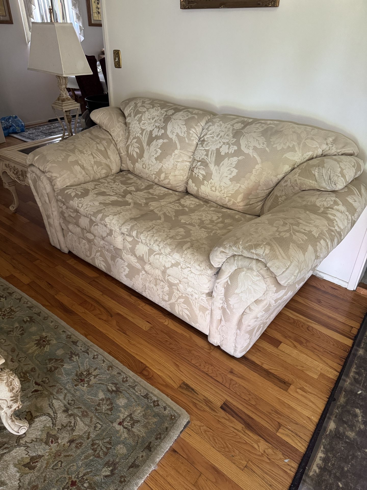 Ethan Allen Sofa And Love Seat