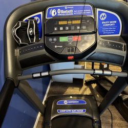 Horizon T101 Treadmill