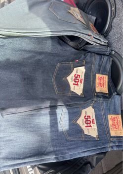 Brand new 501 Levi’s jeans 👖
