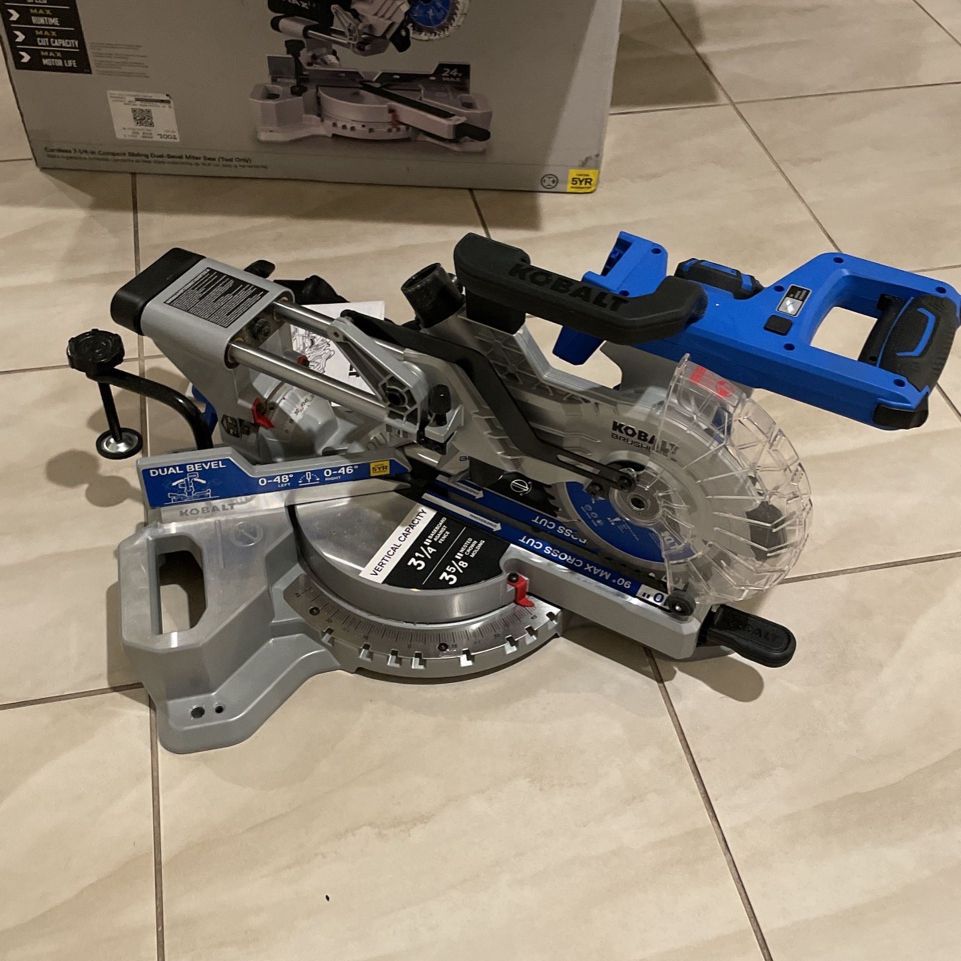 Kobalt 7 1 4 in 24 volt Dual Bevel Sliding Compound Cordless Miter Saw Bare Tool for Sale in Visalia CA OfferUp