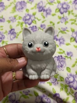 Crunchy kitty squishy