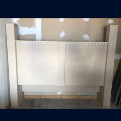 Heavy Sturdy King Size Bed Frame Needs To Go OBO