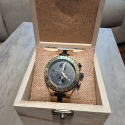 Avantwood Imperial Style Chronograph w/Date Black Dial Wood/Stainless Steel