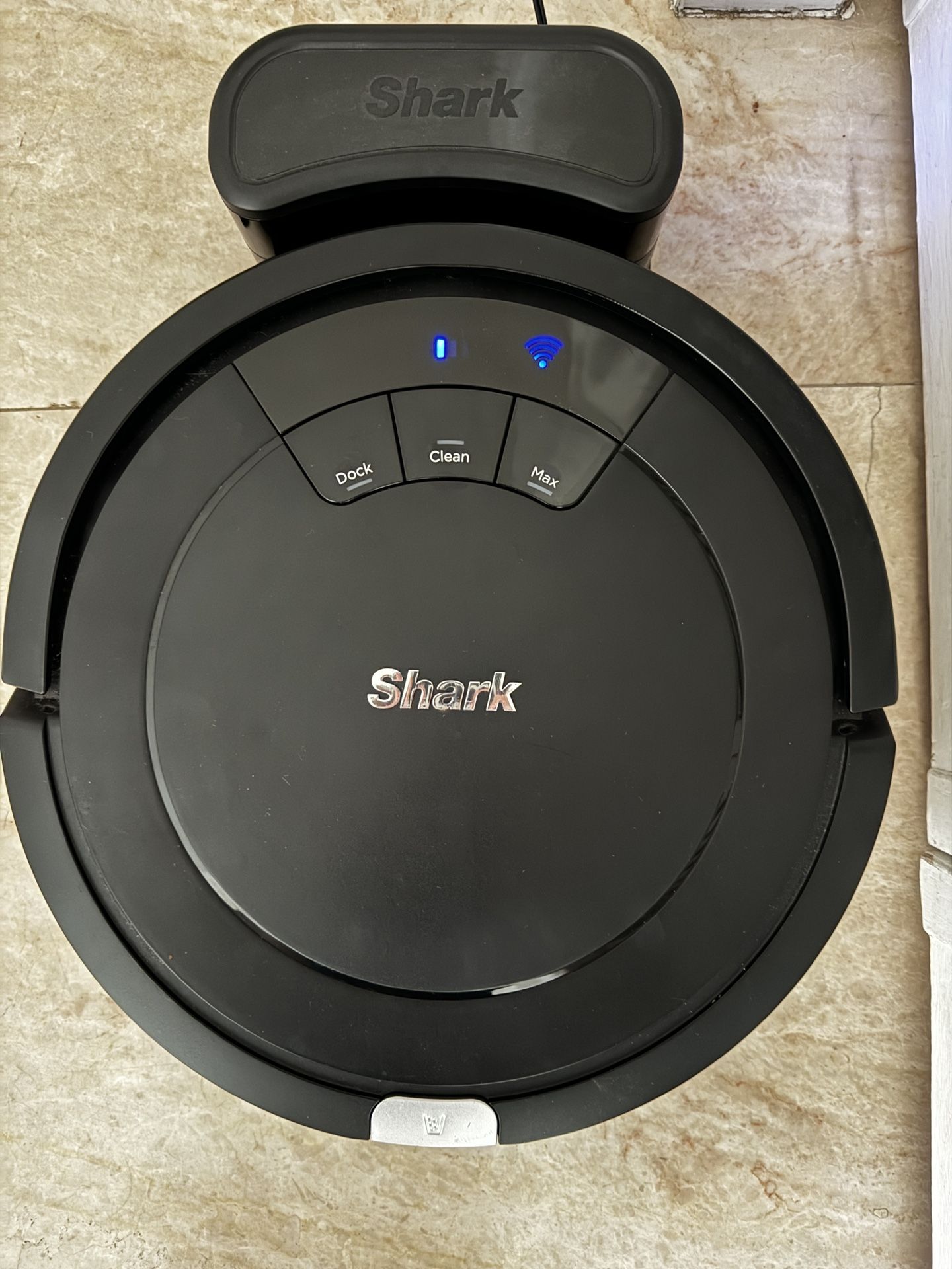Shark ION Robot Vacuum, Wi-Fi Connected, Multi-Surface Cleaning, Carpets, Hard Floors (Black)