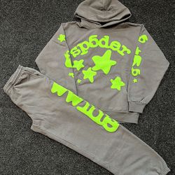 100% Authentic Sp5der Hoodie And Sweats All Size Available 