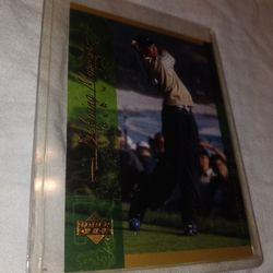 TIGER WOODS ROOKIE CARD