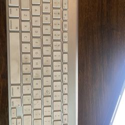 Apple keyboard 1st Gen
