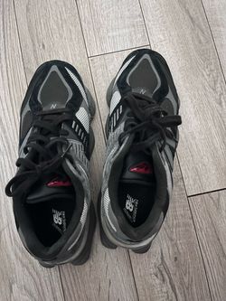 New Balance 9060 Sneakers