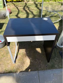 Student desk