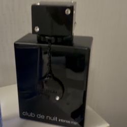 Club De Nuit Men’s Cologne 