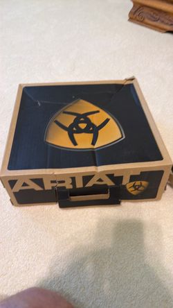 Ariat girls boot