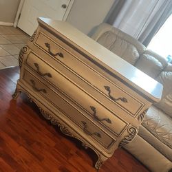 Dresser End Table And Coffee Table 