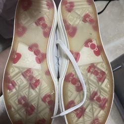 CONVERSE HELLO KITTY ONE STAR SNEAKERS