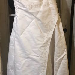 Wedding dress
