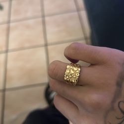 10kt gold ring