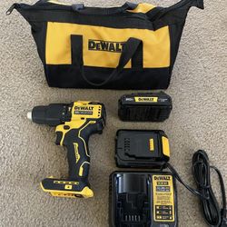 DEWALT ATOMIC 20V MAX Brushless Cordless Compact 1/2 in. Hammer Drill/Driver Kit