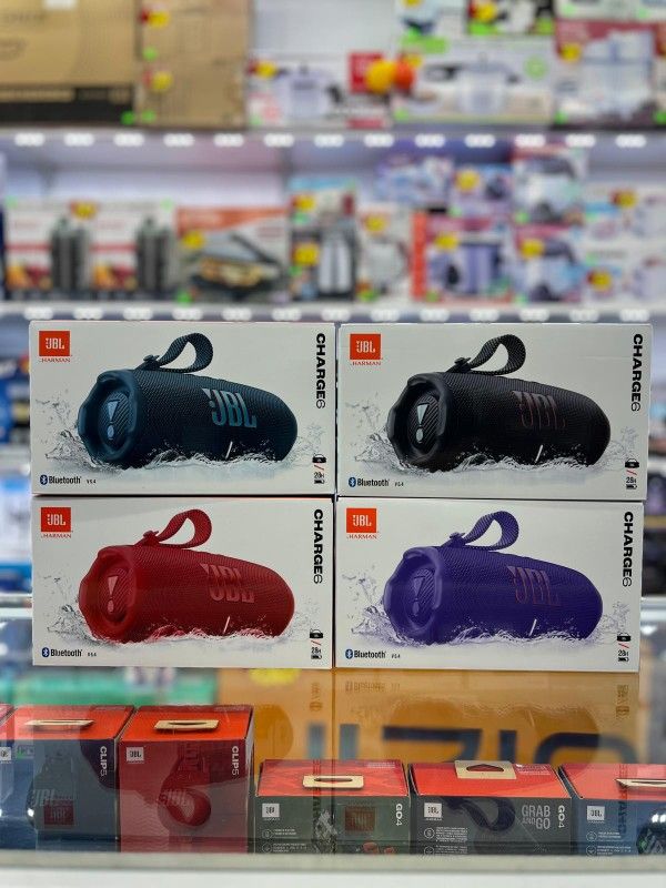JBL HARMAN Charge 6 Bluetooth Speaker