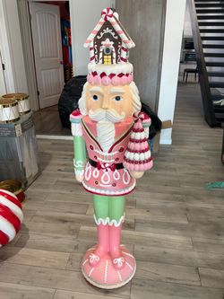 Nutcracker Gingerbread