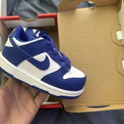 Dunks 