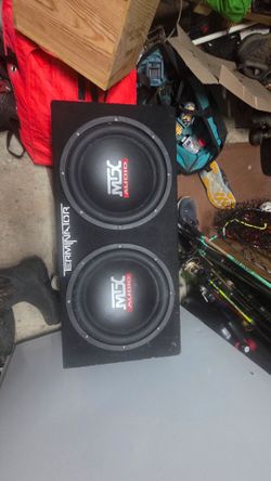 MTX Terminator Speaker Box