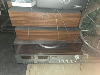 Vintage Montgomery ward dual cassette receiver with speakers