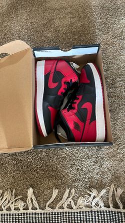 air jordan 1 mid banned 2020