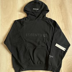 BLACK ESSENTIALS