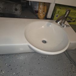 Vanity Sink With Faucet
