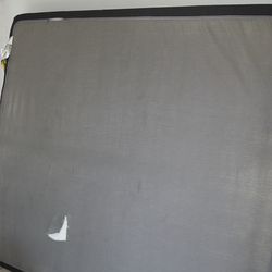 Free Foam  King matress in Fontainebleau