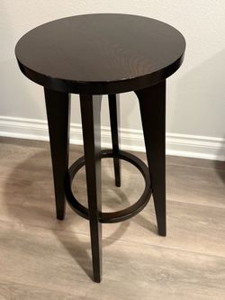 Bar stools- Set of 4- wood- brown