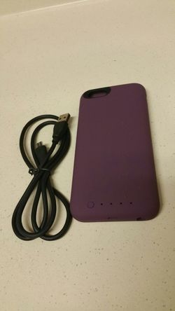 Mophie Battery Case- iPhone 6/6S Purple