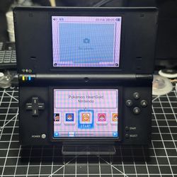 64gb Modded Kingdom Hearts Nintendo DSi w/charger