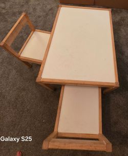 Kids Table and Chairs