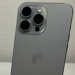 iPhone 15 Pro Max 256gb Carrier Unlocked 