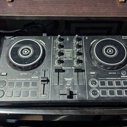 Pioneer Ddj-200 DJ Controller 