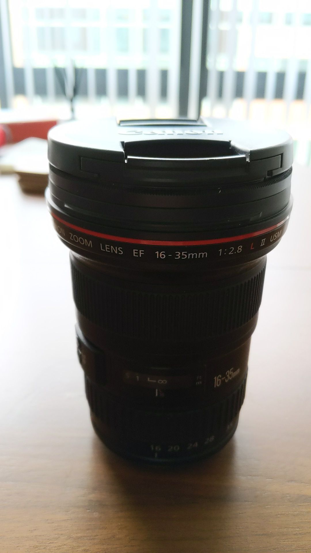 Canon EF 16-35mm f/2.8L ll USM