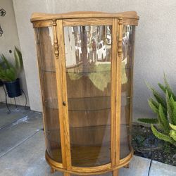 Selling A Glass Curio See All Information Below 