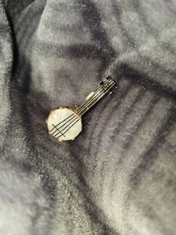 Vintage Banjo Mother of Pearl Brooch Pin