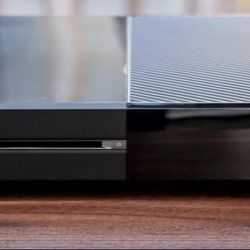 Xbox One (with Games)