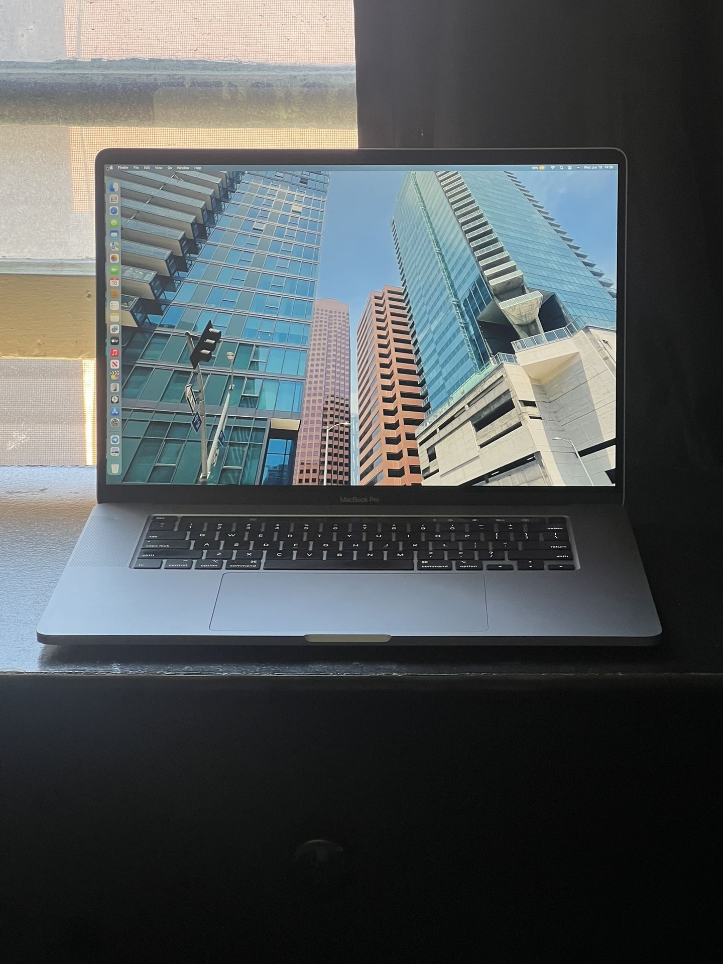 2019 MacBook Pro 2.6GHz 6-Core Intel Core i7
