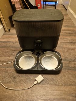 Automatic Pet Feeder
