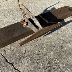 Some Kind Of Vintage Clamp