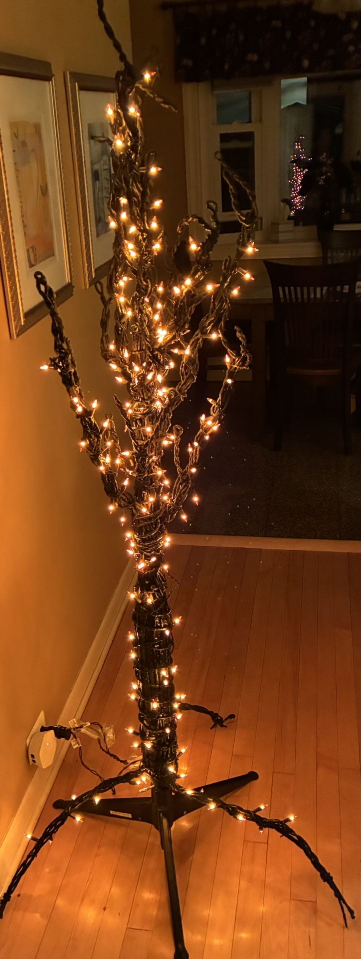 6 Foot Tall Spooky Tree